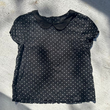 Load image into Gallery viewer, Noir Hearts Collared Top
