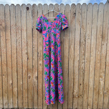 Load image into Gallery viewer, 60s Psychedelic Dress
