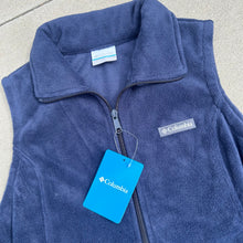 Load image into Gallery viewer, NWT Columbia Fleece Vest
