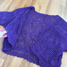 Load image into Gallery viewer, 90s Crochet Cardigan
