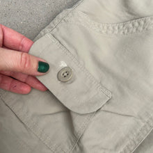 Load image into Gallery viewer, VTG North Face Taupe Hiking Shorts
