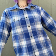 Load image into Gallery viewer, Heavyweight Camping Flannel
