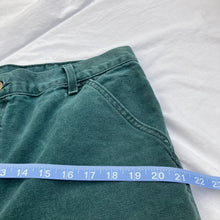 Load image into Gallery viewer, Forest Green Carhartt Carpenter Shorts
