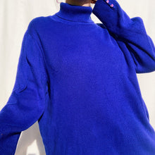 Load image into Gallery viewer, Chunky Blue Ribbed Turtleneck
