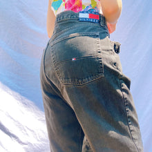 Load image into Gallery viewer, Vintage Tommy Hilfiger Jeans
