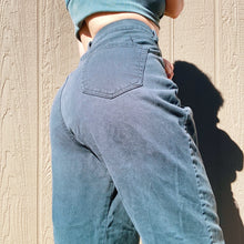 Load image into Gallery viewer, Hi-Waist Evergreen Jeans
