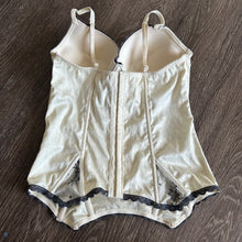 Load image into Gallery viewer, Victoria’s Secret Corset
