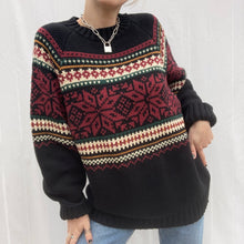 Load image into Gallery viewer, Vintage Tommy Hilfiger Sweater
