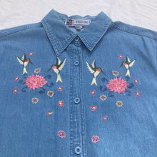 Load image into Gallery viewer, Embroidered Hummingbird Button-Down
