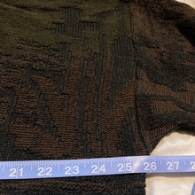 Load image into Gallery viewer, Cabela’s Embroidered Bird Sweater
