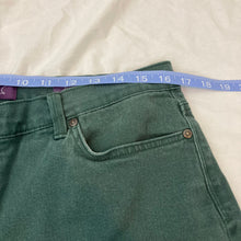 Load image into Gallery viewer, Hi-Waist Evergreen Jeans
