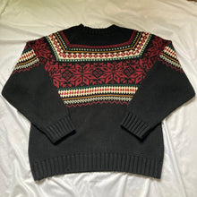 Load image into Gallery viewer, Vintage Tommy Hilfiger Sweater
