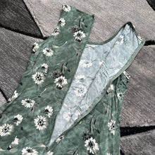 Load image into Gallery viewer, 90s Sage Floral Midi Dress
