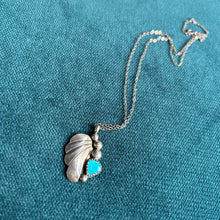 Load image into Gallery viewer, Silver Turquoise Necklace
